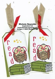 two tags with an owl on them that say read and read, one is reading