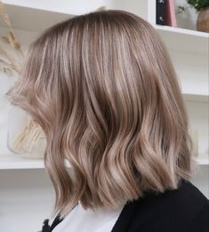 Creamy Warm Blonde, Fawn Blonde Hair, Muted Blonde Balayage, Honey Beige Hair, Dark Blonde Long Bob, Vanilla Beige Blonde Hair, Butterscotch Highlights, Ash Brown Bob