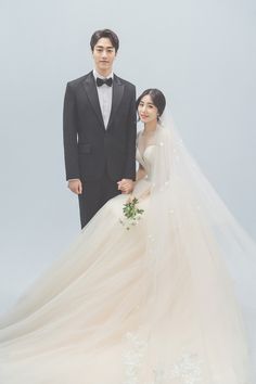 KOREAN WEDDING C-025 REYOO STUDIO : korea wedding pledge Wedding Photo Ideas Korea, Wedding Korean Photography, Photo Wedding Korea, Weeding Pose Photography Korean, Bride Of Frankenstein Costume, Prenup Photos Ideas, Korean Wedding Photography Studios