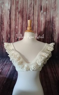 Crochet ruffled halter top, corset style back, size S (cup size B).  Free shipping. Hand wash, hang to dry. Thank you for visiting YellowRoseRetail! Fitted Ruffle Crochet Top, White Fitted Ruffle Halter Top, White Fitted Ruffled Halter Top, White Fitted Halter Top With Ruffles, Fitted White Halter Top With Ruffles, Fitted Crochet Top With Ruffles For Spring, Crochet Corset, Top Corset, Crochet Ruffle