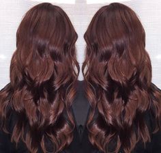 Chocolate Cherry Hair Color, Chocolate Cherry Hair, Caramel Hair Highlights, Hair Color Inspiration, Cherry Hair Colors, Wedding Hair Colors, Cherry Hair