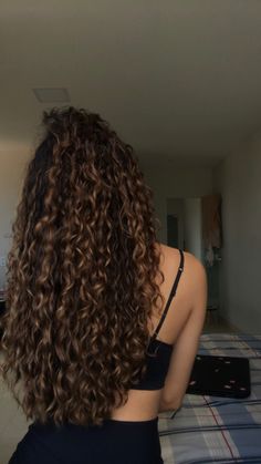 Colored Curly Hair, Hairdos For Curly Hair, Curly Hair Inspiration, Curly Hair Care