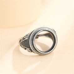 Priced per 1 blank ring base.  Material: Thai sterling silver Weight: about 5g Ring Band Size: Adjustable Base blank fits 13x13mm round cabochons. If you want to see more blank ring bases, please go to the section https://www.etsy.com/shop/GemBeads2012?section_id=19172688 If you need a cabochon to make a beautiful ring, please go to the section https://www.etsy.com/shop/GemBeads2012?section_id=19557278 Antique Style Rings, Antique Style, Adjustable Rings, Ring Sets, Beautiful Rings, Band Rings, Jewelry Rings, Gift Card, Etsy Accessories