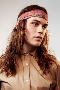 Mens Fringe Haircut, Grunge Coat, Blonde Grunge, Men Long Hairstyles, Men's Long Hair, Grunge Hairstyles, Bandana Hairstyles Short, Mens Long Hairstyles, Grunge Cardigan