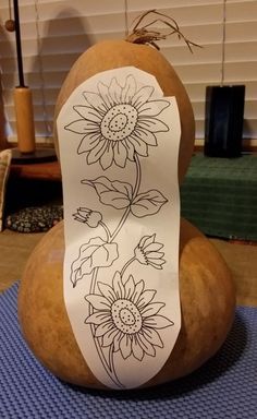 How to create and lay out a design for your gourd art project Gourd Baskets, Gourds Birdhouse, Gourd Art, Birdhouse, Gourds, Design Element, Art Project, Tree Branches, Book Design