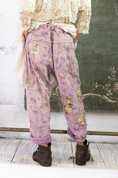 A lilac haze with pops of red roses, our Floral Miner denims never shy—imprinting their dreamscape upon the memory of all you meet and impressing their artistry in a variety of ensembles. Cotton Twill Hand-Fading, Distressing, Patching & Mending Adjustable Mixed-Button Waist Adjustable Cinch Belt at Back Pockets Each Magnolia Pearl item is cut "One Size Fits Most". Please contact our Creative Team for measurements. Nouveau Architecture, Cinch Belt, Steamer Trunk, Love And Co, Magnolia Pearl