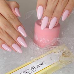 Unghie Sfumate, Baby Pink Nails, Almond Acrylic Nails, Soft Nails, Pink Acrylic Nails, Neutral Nails, Elegant Nails