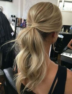 Playful Ponytails | Styling the classic wedding ponytail - TANIA MARAS | bespoke wedding headpieces + wedding veils Messy Ponytail Hairstyles, Face Male, Easy Updos For Long Hair, Haircuts Medium, Long Face