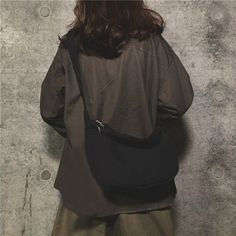 SPECIFICATIONSStyle: korean styleStyle: CasualSize: one sizeShape: SatchelsPattern Type: SolidOrigin: CN(Origin)Occasion: VersatileModel number: crossbody bagsModel Number: sxy0032Main Material: CanvasLining Material: PolyesterInterior: Interior Slot PocketHardness: SoftGender: MENFeature 3: leisureFeature 2: chicFeature 1: fashionFabric: canvasDepartment name: adultCondition: dailyColor: white blackClosure Type: zipperBrand Name: Goghvinci Tactical Backpack, Canvas Crossbody Bag, Canvas Shoulder Bag, Girls Bags, Casual Girl, Fashion Fabric, Female Travel, Waist Bag, Harajuku