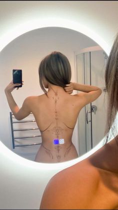 Petite Tattoos, Spine Tattoos For Women, Stylist Tattoos, Classy Tattoos, Back Tattoo Women, Discreet Tattoos, Spine Tattoos, Subtle Tattoos, Elegant Tattoos