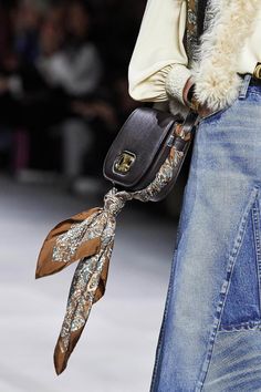 Scarf On Bag, Celine Fashion, Autumn In New York, Tim Walker, Moda Paris, Latest Bags, Ready To Wear Collection