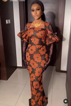 Kitenge Designs, Ankara Long Gown Styles, Thanksgiving Fashion, African Fashion Traditional, African Fashion Ankara, African Fashion Modern, Stylish Women Fashion