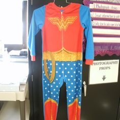 Gently Used Size 10/12, Red And Blue Yellow White Soft 145 Size 7/8 Nwt Wonder Women, Girls Pajamas, Pajama Sets, Kids Pajamas, Blue Yellow, Yellow White, Pajama Set, Red And Blue, Onesies