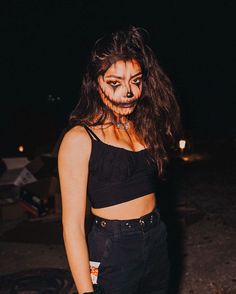 Horror Make-up, Hot Halloween Outfits