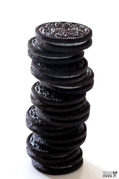 a stack of oreo cookies sitting on top of each other