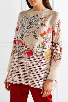 Angrakha Style Dresses, Biyan Wanaatmadja, Cross Shoulder Bag, Zara Printed Dress, Best Maxi Dresses, Angrakha Style, Silk Blouses, Organza Top, B Fashion