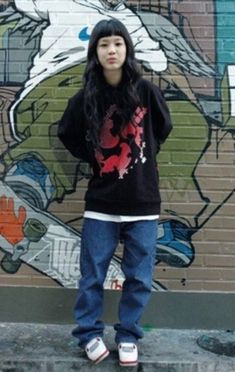 Japanese Street Fashion Grunge, Japan 90s Fashion, 90s Fashion Street Style, 90s Japanese Street Fashion, 90s Asian Fashion, Japanese Street, 90s Outfit, Japanese Street Fashion, Japan Fashion