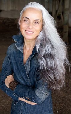 Carmen Dell'orefice, Woman Hair, Silver Grey Hair, Silver Age, Going Gray, Ageless Beauty