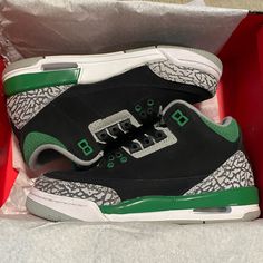 Jordan Retro 3 Pine Green | Lightly Used | 4y Or 5.5 W Jordan 3 Pine Green, Jordan Green, Jordan Retro 3, Retro 3, Shoes Jordan, Womens Jordans, Pine Green, Jordan Retro, Jordan Shoes