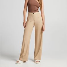 New With Tags. Size Xs. Versatile Neutral Bottoms, Elegant Brown Wide Leg Summer Pants, Tan Wide Leg Pants, Bershka Wide Leg, Pants Color, Leg Pants, Wide Leg Pants, Pant Jumpsuit, Wide Leg