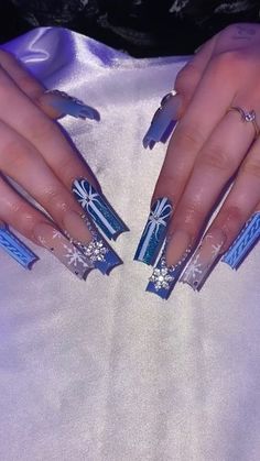 Ice Christmas Nails, Winter Bday Nails, Winter Wonderland Nails Acrylic Blue, Blue Christmas Acrylic Nails, Unique Nails Acrylic Coffin, Christmas Nails Acrylic Blue, Winter Blue Nails Acrylic, Pretty Christmas Nails Acrylic, Winter Wonderland Nails Acrylic