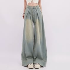 The Rayohopp Women's Ultra Wide-Leg Denim Palazzo Pants are high-waisted jeans featuring a pleated design and a faded wash. These palazzo pants combine the classic appeal of denim with a modern, ultra wide-leg silhouette, creating a stylish and comfortable look. Perfect for casual or semi-formal wear, they are made from high-quality, durable fabric to ensure longevity and comfort. Fabric composition: 70% Cotton, 25% Polyester, 5% Spandex Model's measurements: Height 160cm, Weight 45kg, Wearing s Denim Palazzo Pants, Denim Palazzo, Wide Fit Pants, Light Pants, Trendy Denim, Wide Jeans, Pantalon Large, Wide Pants, Really Cute Outfits