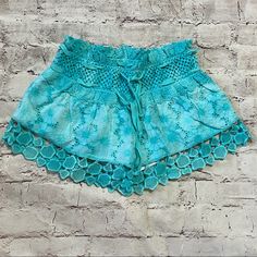 Vintage Havana Lace Macram Shorts With Drawstring. Turquoise Tie-Dye Nwt Soooo Cute! Light Blue Beach Shorts With Elastic Waistband, Turquoise Short Bottoms For Vacation, Bohemian Blue Bottoms For Summer, Summer Bohemian Blue Bottoms, Light Blue Summer Beach Shorts, Turquoise Shorts For Beach, Light Blue Beach Shorts For Beach Season, Light Blue Beachwear Shorts For Spring, Blue Bohemian Shorts For Beach