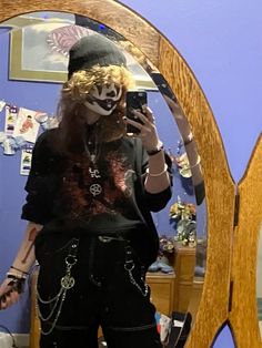 #juggalo #juggalette #juggalomakeup #facepainter #insaneclownposse Juggalo Outfit Men, Jugallo Outfit, Juggalo Aesthetic Outfit, Juggalo Halloween Costume, Juggalette Aesthetic, Juggalo Outfit Ideas, Juggalo Makeup Faces