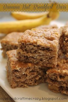 banana nut breakfast bars on a plate with bananas