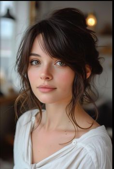 얼굴 드로잉, Romantic Updo, Short Hair With Bangs, Popular Hairstyles, Trendy Short Hair Styles, Trendy Hairstyles