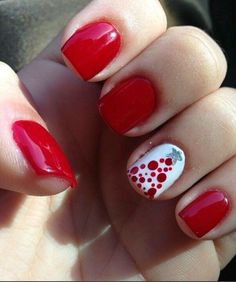 Christmas Nails Diy, Flowers Ring, Holiday Nails Christmas, Red Christmas Nails, Festive Nail Art, Cute Christmas Nails, Christmas Nails Easy, Christmas Nail Art Designs, Nails Red