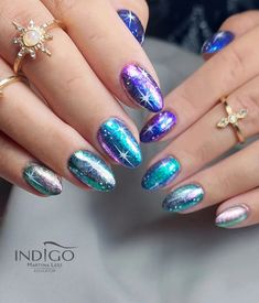 Nails Galaxy, Fall Toe Nails, Galaxy Nail, Planet Nails, Star Nail Designs, Purple Ombre Nails, Galaxy Nail Art, Pastel Galaxy, Nails Pastel