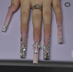 Silver Diamond Nails, Aesthetic Nails Acrylic Baddie, Aesthetic Nails Acrylic, Marvel Nails, Luminous Nails, Punk Nails, Long Acrylic Nail Designs, Claw Nails