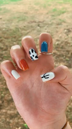 #western #cowprint #nails Easy Western Nails, Western Nails Simple, Punchy Western Nails, Country Girl Nails, Sns Nails Designs