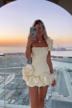 F00179217-104 فستان زهري, Fest Outfits, Looks Party, Tube Top Dress, Glam Dresses, Hip Dress, Looks Chic, Slim Dresses, Homecoming Dress