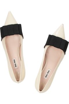 Miu Miu Bow Flats Miu Miu Ballet, Pointy Flats, Patent Leather Loafers, Miranda Kerr, Shoe Closet, Miu Miu Ballet Flats