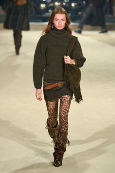 Isabel Marant Style, Boho Chic Fall, Runway Outfits, Winter Boho, Boho Chic Outfits, Zooey Deschanel, Nyc Fashion, Mode Inspo