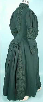 c. 1890 Victorian Coat of Bottle Green Wool and Soutache Green Historical Dress, 18th Century Green Dress, Green Victorian Dress With Historical Design, Green Rococo Dress, 1890 Blue Dress, Victorian Coat, 19th Century Women, Dress Item