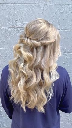 Bridesmaid Hairstyles Half Up Half Down Brunette, Grad Hairstyles, Blonde Wedding Hair, Cute Prom Hairstyles, Simple Prom Hair, Bridesmaid Hair Makeup, Half Up Half Down Hairstyles, Ball Hairstyles