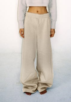 Comfortable sweatpants with an elastic waistband and wide cuffs. Uncuffed Sweatpants, Vetements Sweatpants, Unique Sweatpants, Wide Sweatpants, Straight Sweatpants, Oversized Sweatpants, 가을 패션, Dream Clothes, Fashion Killa