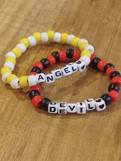 Bracelet Word Ideas Funny, Matching Couple Kandi Bracelets, Couple Kandi Bracelets, Matching Kandi Bracelets For Friends, Emo Matching Bracelets, Matching Kandi Bracelets For Couples, Lil Peep Matching Bracelets, Kandi Words Ideas