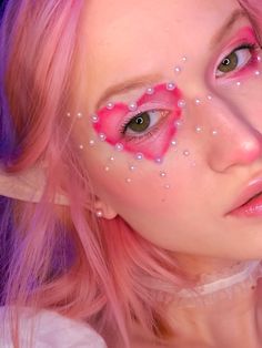 Pink Circus Aesthetic, Pink Pony Club Makeup, Chappell Roan Concert Outfit Ideas, Chappel Roan Makeup, Pink Clown Makeup, Cupid Makeup, Pink Clown, Pink Angels, Pumpkin Princess