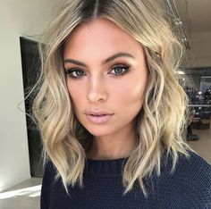 Clothes Longbob Hair, Dunner Wordend Haar, Cute Simple Hairstyles, Cool Short Hairstyles, Long Bob Hairstyles, Short Hairstyle, Haircut For Thick Hair, Olivia Palermo