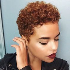 Beautiful TWA via @salonchristol  Read the article here - http://blackhairinformation.com/hairstyle-gallery/beautiful-twa-via-salonchristol/ Twa Hairstyles, Beautiful Curly Hair, Curly Hair Wig, Short Hair Wigs, Hairstyle Gallery, Penteado Cabelo Curto, Short Hairstyle, Short Curly Hair