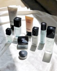 Chanel Products Skin Care, Luxury Skincare Routine, Chanel Beauty Products, Chanel Beauty Aesthetic, Skincare Expensive