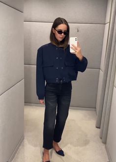 Navy Blue Jacket Outfit, Summer/fall Outfits, Jacket Outfit Women, Navy Outfit, Zara Outfit, Office Outfits Women, Fresh Outfits, Luxury Aesthetic