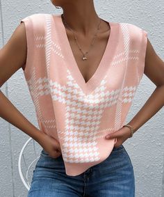 Look sharp in this pink Harvard Knit Sweater Vest – the perfect layering piece for any preppy outfit. It’s made of high-quality knit fabric, making sure you stay comfy and chic all day long! Let the world know who you went to school with! Size Guide: Model is 5’6” tall, and has a 32.2” bust, 25.2”waist, & 35.6” hips. She is wearing a S / US 4 / AU 8. This vest is true to size. Material: 65% Acrylic. 25% Polyamide, 10% Polyester. Feature: V neckline. Knit Fabrication. No Closures. Not Lined. Rela Knit Sweater Vest, Jacquard Sweater, Sweater Vest Women, Preppy Outfit, Short Sleeve Cardigan, Loose Sweater, Knit Vest, Long Sleeve Cardigan, Casual Fits