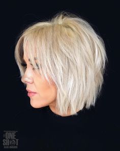 Womens Bob Haircuts For Fine Hair, 2023 Shaggy Hair, Layer Back Of Hair, Wispy Layered Hair Short, Short Shag Middle Part, Layered Shag Short Hair, 30 Something Hair Haircuts, Short To Medium Length Haircut For Fine Hair, Side Bangs For Fine Hair