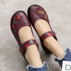 Oxford Shoes For Women, Girls Loafers, Hiking Wear, Purple Flats, Purple Sandals, Loafer Shoes Women, Leather Loafer Shoes, Women Flats, Red Sandals