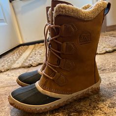 Sorel Winter Boots. Out N About Tall. Water Proof, Lace Up. Worn Very Minimally Size 6 Sorel Winter Boots, Sorel Boots, Sorel Winter, Snow Boot, Sorel Womens, Sorel Shoes, Winter Snow Boots, Water Proof, Winter Snow